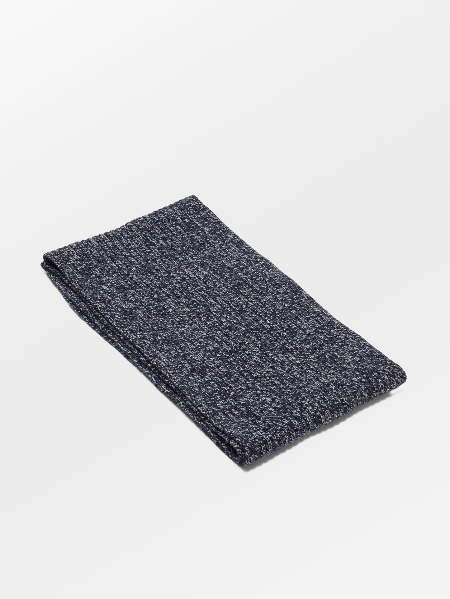 Cashrino Twisted Scarf OneSize Becksöndergaard.dk