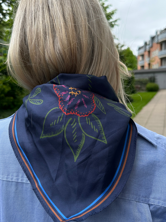 Efloria Triangle Taby Scarf OneSize Becksöndergaard.dk