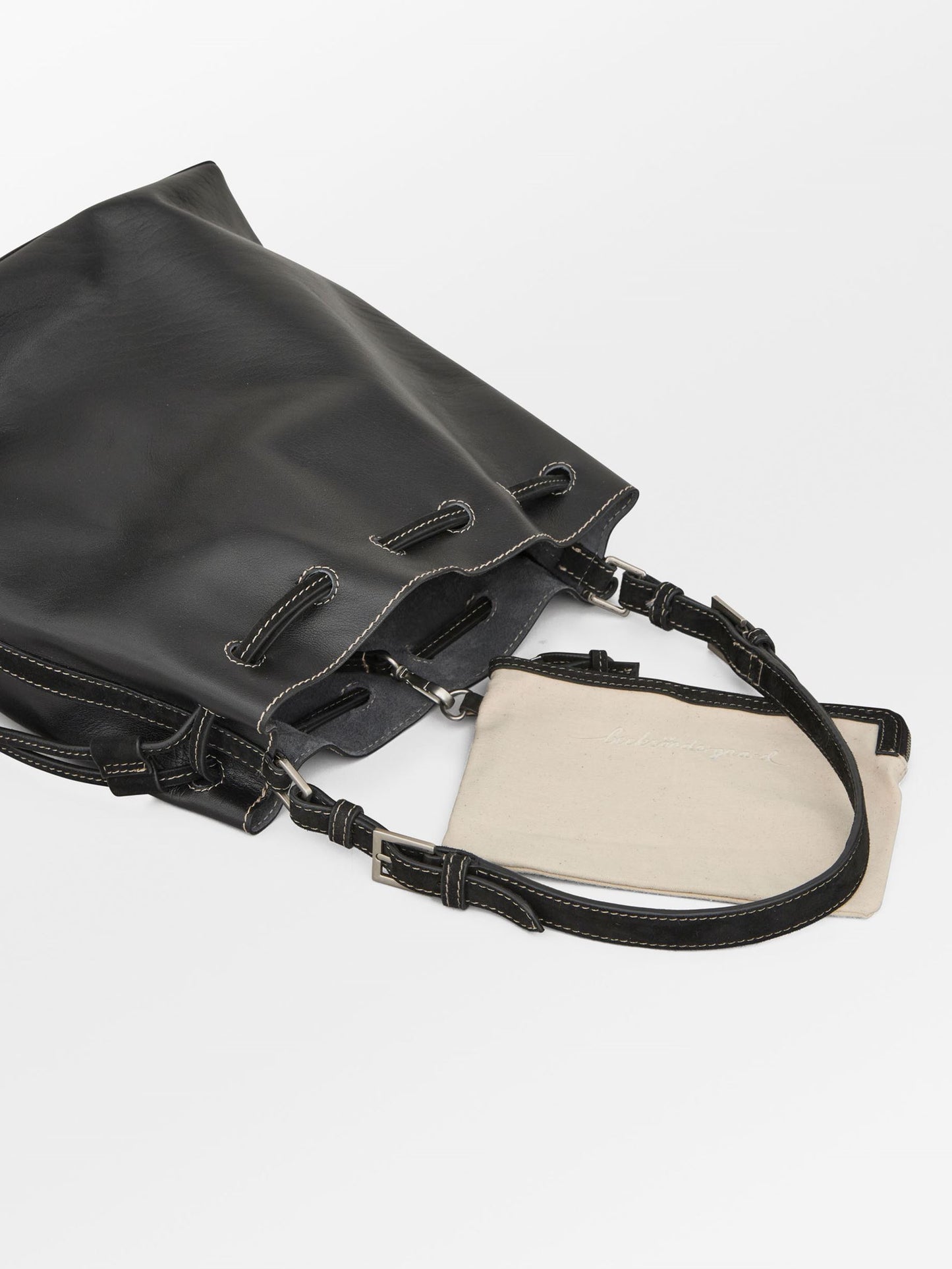Smooth Bucket Bag OneSize Becksöndergaard.dk