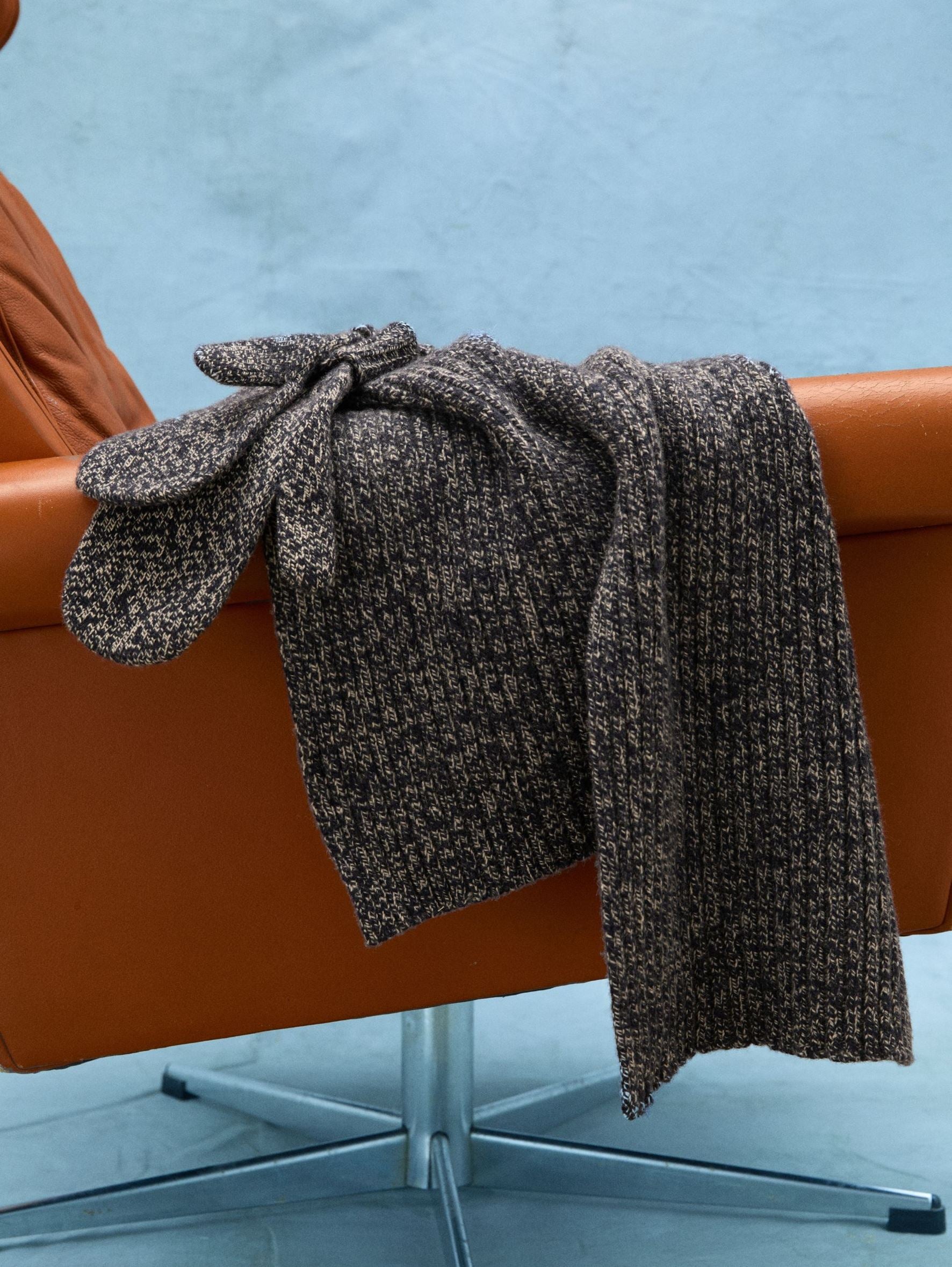 Cashrino Twisted Scarf OneSize Becksöndergaard.dk